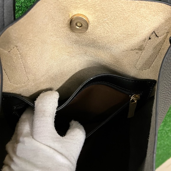 Vintage Celine Pairs black and caramel color block tote with tassels - Picture 5 of 14